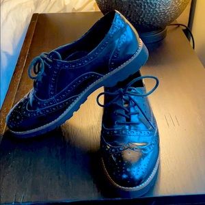 Black Earthies Santana Wingtip Oxford shoes